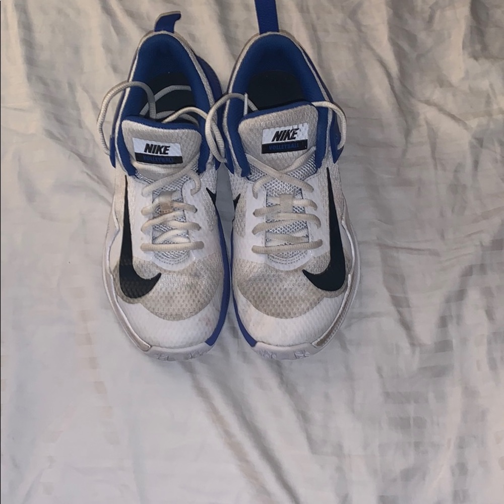 Nike volleyball shoes